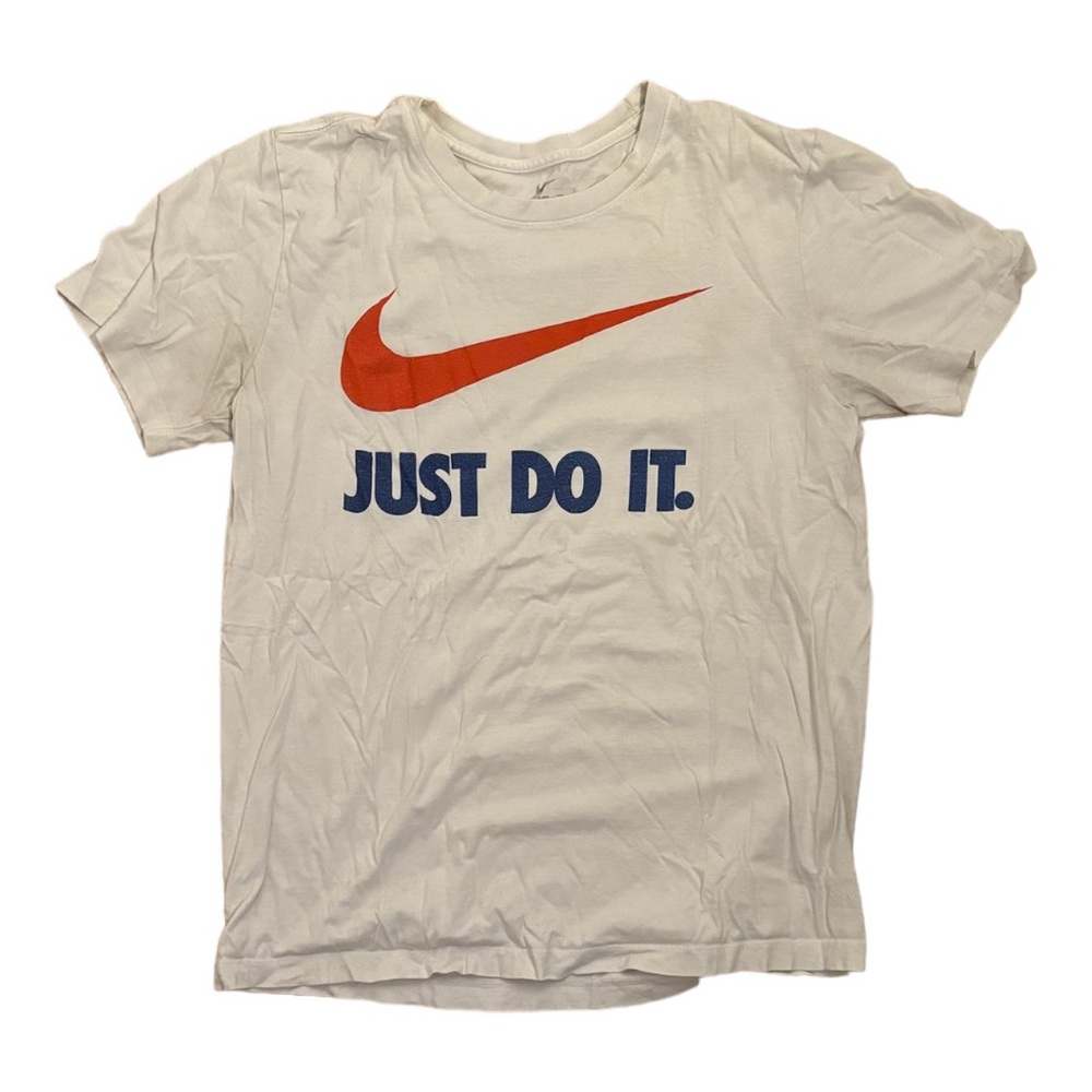 Nike t-shirt
